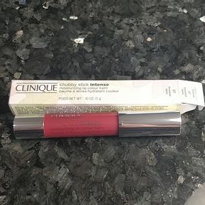 Clinique chubby stick Lip Balm Broadest Berry #7